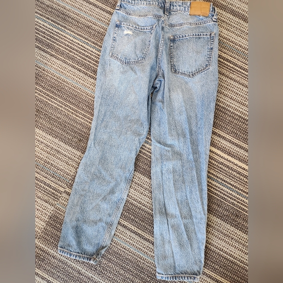 Aeropostale Mom Jeans Light Blue Denim High Rise Distressed - Picture 7 of 10